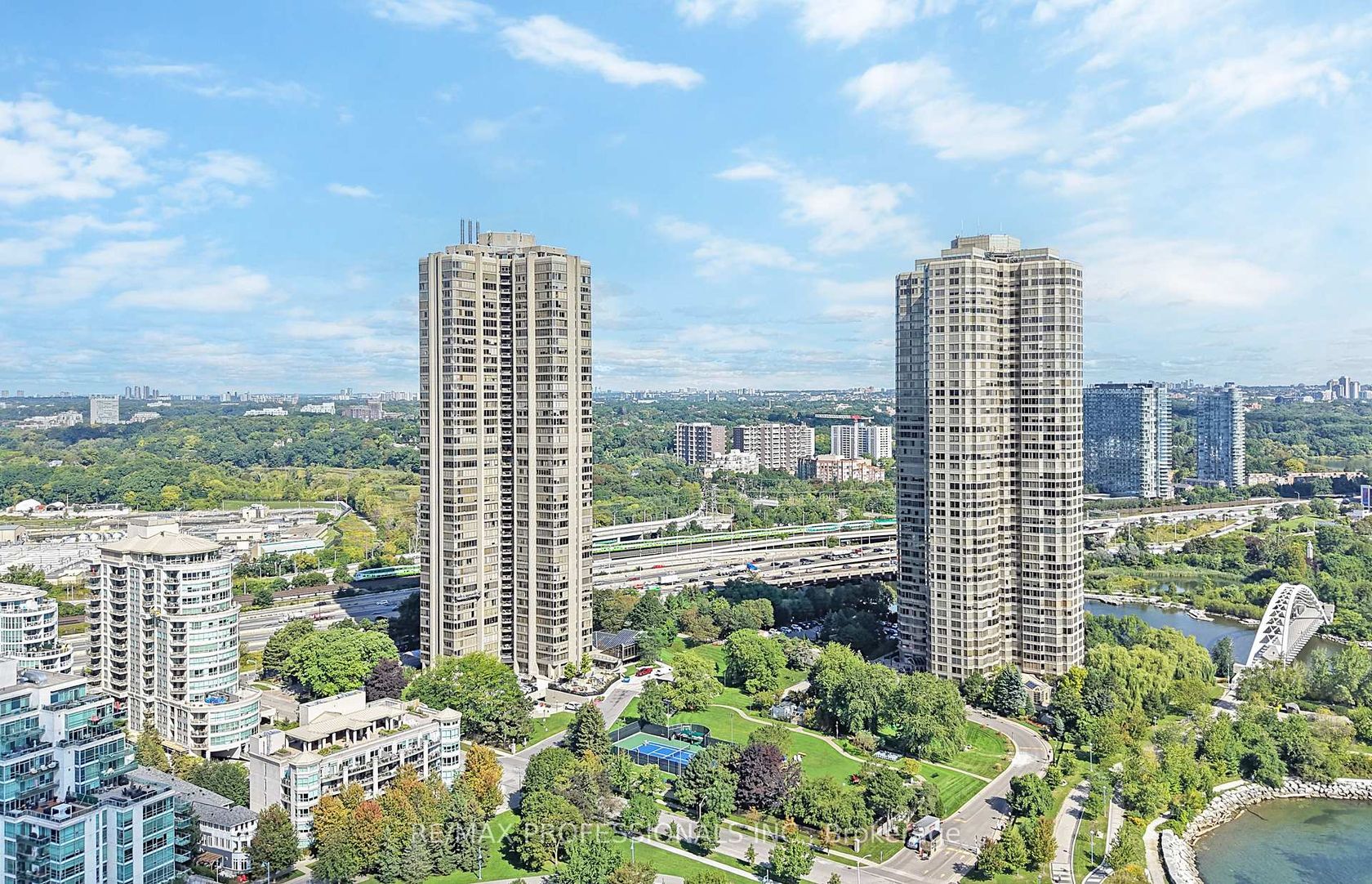3507 - 2045 Lake Shore Boulevard W, Mimico, Toronto 