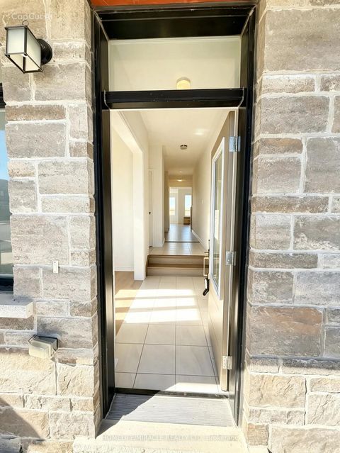 Photo 1 at 163 Fenchurch Manor, Rural Barrie Southeast, Barrie