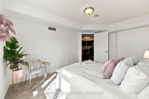 Photo 10 at 408 - 812 Lansdowne Avenue, Junction, Toronto