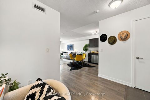 Photo 14 at 408 - 812 Lansdowne Avenue, Junction, Toronto