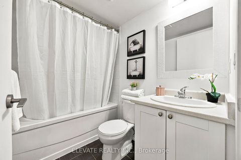 Photo 15 at 408 - 812 Lansdowne Avenue, Junction, Toronto