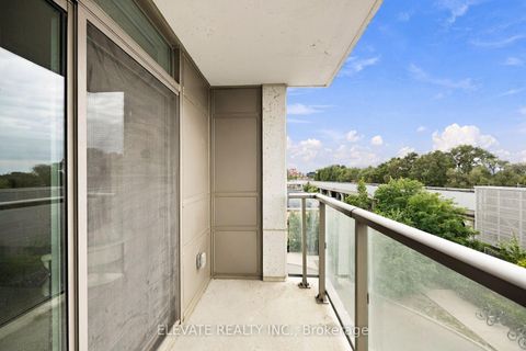Photo 19 at 408 - 812 Lansdowne Avenue, Junction, Toronto