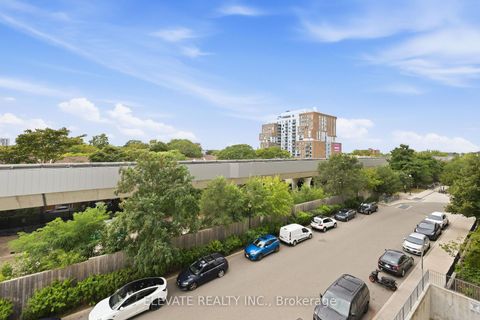 Photo 21 at 408 - 812 Lansdowne Avenue, Junction, Toronto