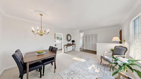 Photo 4 at 35 Southlawn Drive, L'Amoreaux, Toronto