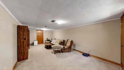 Photo 19 at 35 Southlawn Drive, L'Amoreaux, Toronto