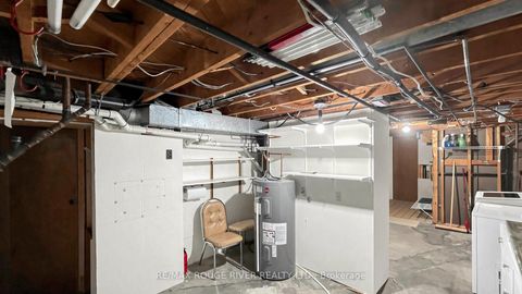 Photo 23 at 35 Southlawn Drive, L'Amoreaux, Toronto