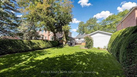 Photo 35 at 35 Southlawn Drive, L'Amoreaux, Toronto