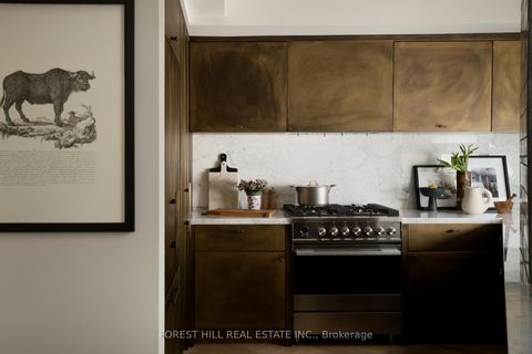 Photo 5 at 205 - 295 Davenport Road, Annex, Toronto