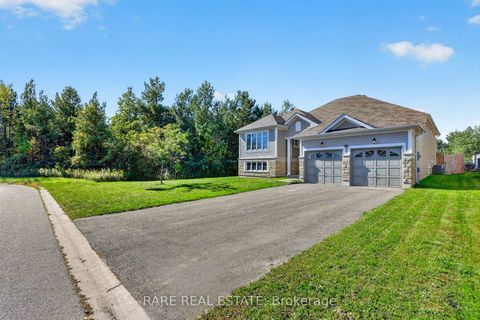 Photo 4 at 198 Red Oak Trail, Stayner, Clearview
