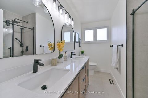 Photo 33 at 20 Raymore Drive, Humber Heights, Toronto