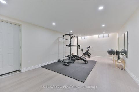 Photo 36 at 20 Raymore Drive, Humber Heights, Toronto
