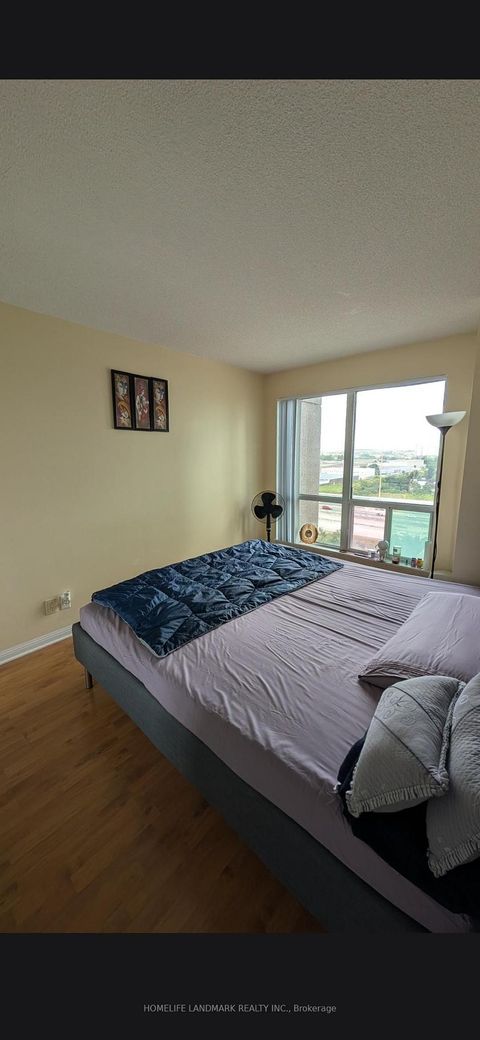 Photo 2 at 1115 - 8 Lee Centre Drive, Woburn, Toronto