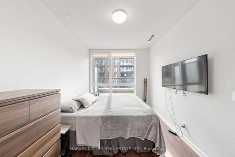 Photo 13 at 419 - 55 Regent Park Boulevard, Regent Park, Toronto