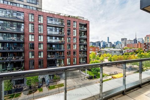 Photo 25 at 419 - 55 Regent Park Boulevard, Regent Park, Toronto