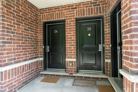 Photo 3 at 34 - 120 Twenty Fourth Street, Long Branch, Toronto