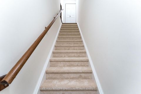 Photo 9 at 34 - 120 Twenty Fourth Street, Long Branch, Toronto