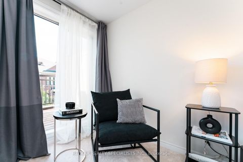 Photo 12 at 34 - 120 Twenty Fourth Street, Long Branch, Toronto
