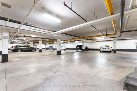 Photo 24 at 34 - 120 Twenty Fourth Street, Long Branch, Toronto
