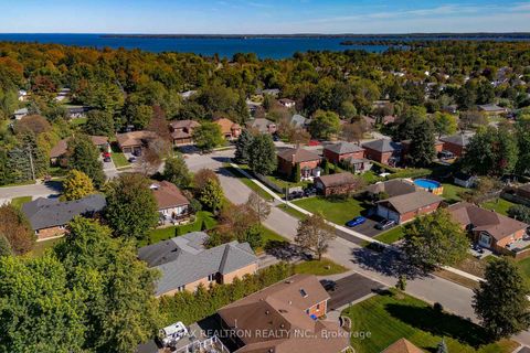 Photo 4 at 2010 Lea Road, Alcona, Innisfil
