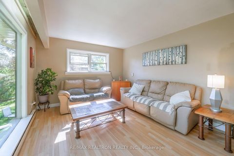 Photo 10 at 2010 Lea Road, Alcona, Innisfil