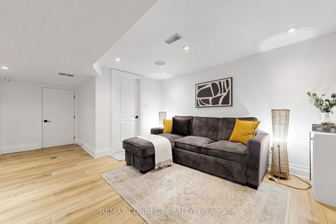 Photo 25 at 10 Catalina Drive, Scarborough Village, Toronto