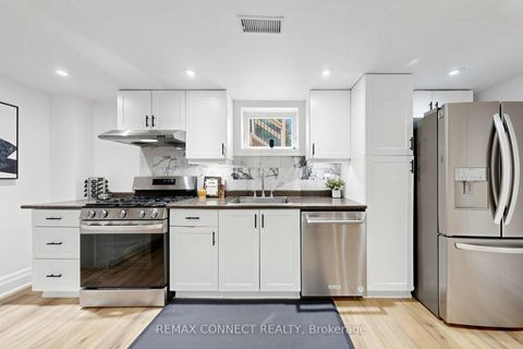 Photo 27 at 10 Catalina Drive, Scarborough Village, Toronto