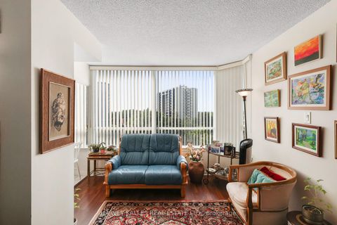 Photo 6 at 605 - 1121 Steeles Avenue W, Branson, Toronto