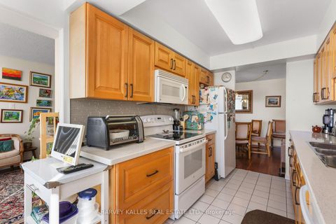 Photo 11 at 605 - 1121 Steeles Avenue W, Branson, Toronto