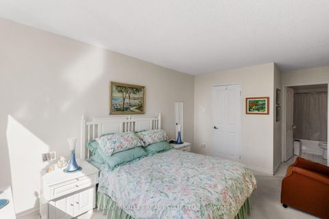 Photo 18 at 605 - 1121 Steeles Avenue W, Branson, Toronto