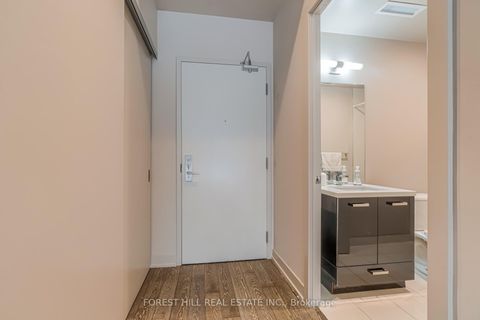 Photo 8 at 205 - 39 Brant Street, Waterfront Communities C1, Toronto