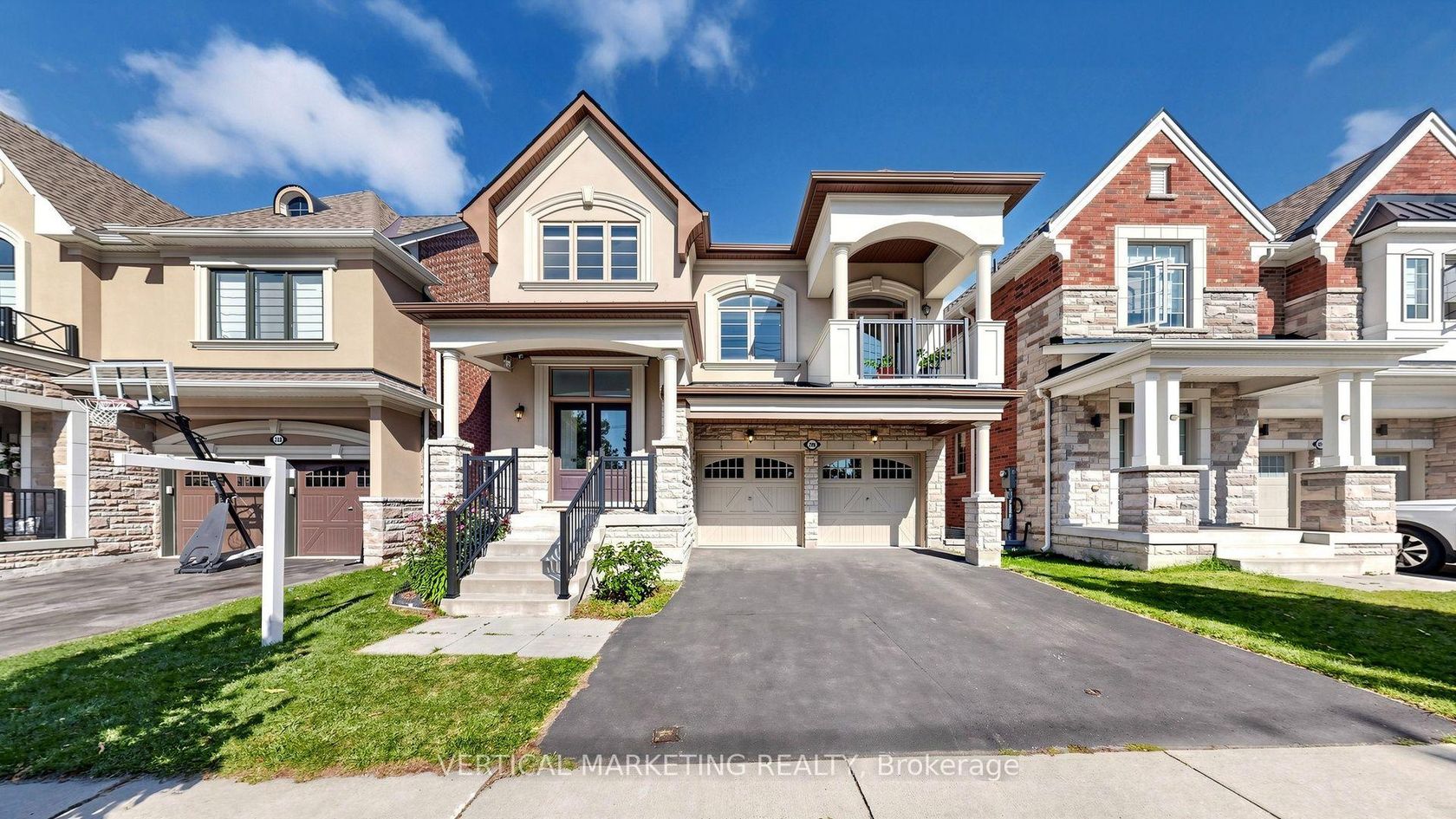 286 Valermo Drive, Alderwood, Toronto 