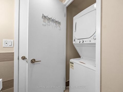 Photo 24 at 907 - 70 Distillery Lane, Waterfront Communities C8, Toronto