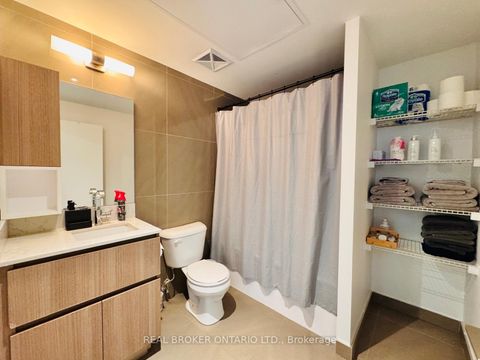 Photo 12 at 717 - 15 Baseball Place, South Riverdale, Toronto