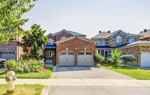 Photo 2 at 83 Stonebridge Boulevard, L'Amoreaux, Toronto