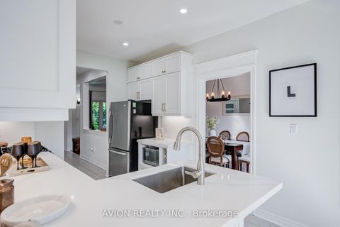 Photo 8 at 83 Stonebridge Boulevard, L'Amoreaux, Toronto