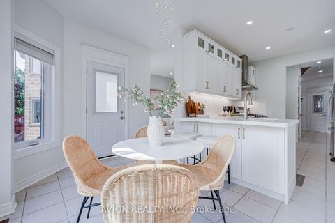 Photo 13 at 83 Stonebridge Boulevard, L'Amoreaux, Toronto