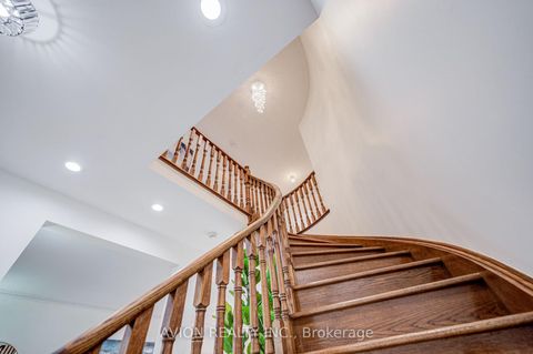 Photo 18 at 83 Stonebridge Boulevard, L'Amoreaux, Toronto