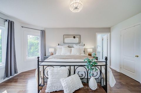 Photo 22 at 83 Stonebridge Boulevard, L'Amoreaux, Toronto