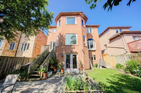 Photo 43 at 83 Stonebridge Boulevard, L'Amoreaux, Toronto