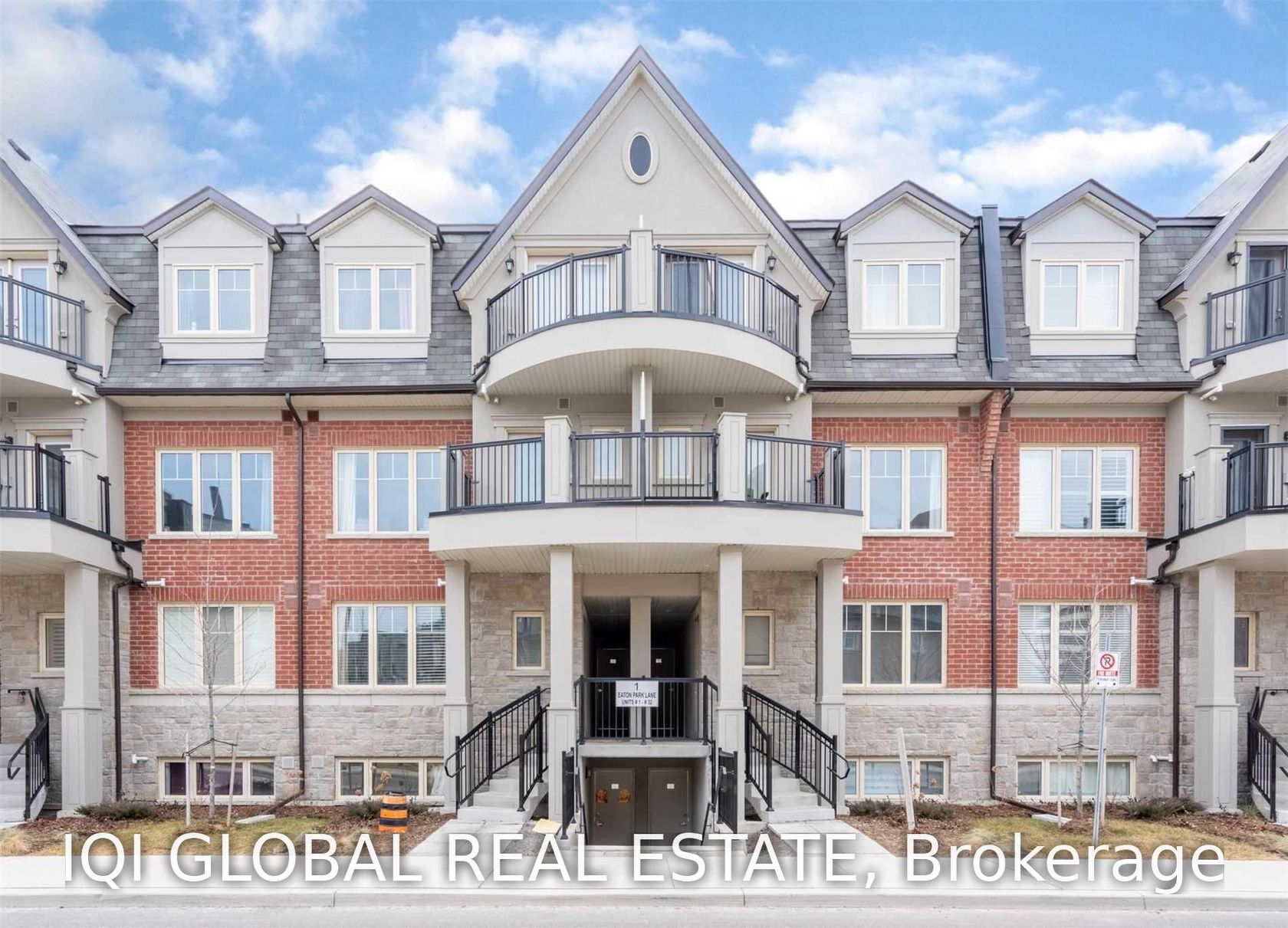 9 - 1 Eaton Park Lane, L'Amoreaux, Toronto 