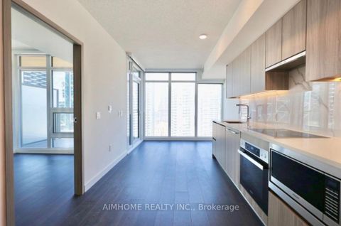 Photo 3 at 2001 - 1 Concord cityplace Way, Waterfront Communities C1, Toronto