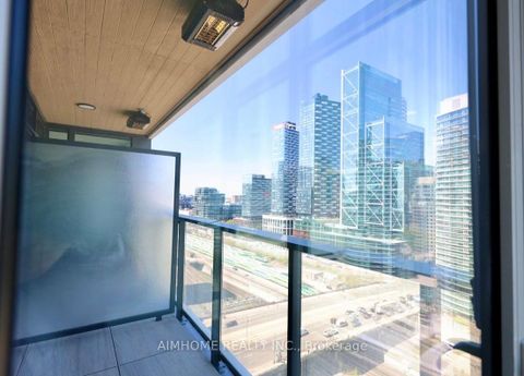 Photo 9 at 2001 - 1 Concord cityplace Way, Waterfront Communities C1, Toronto