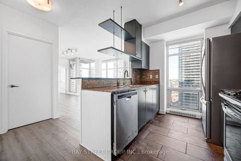 Photo 9 at 3703 - 35 Mariner Terrace, Waterfront Communities C1, Toronto