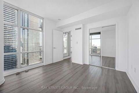 Photo 15 at 3703 - 35 Mariner Terrace, Waterfront Communities C1, Toronto