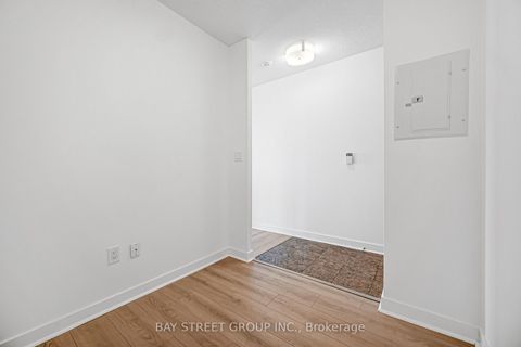 Photo 18 at 3703 - 35 Mariner Terrace, Waterfront Communities C1, Toronto