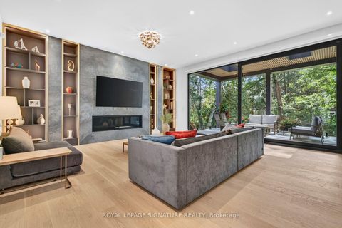 Photo 12 at 257 Lawrence Avenue E, York Mills, Toronto