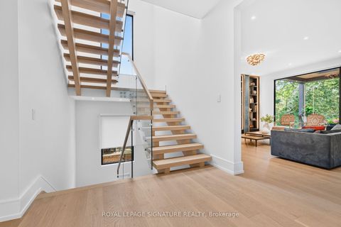 Photo 17 at 257 Lawrence Avenue E, York Mills, Toronto