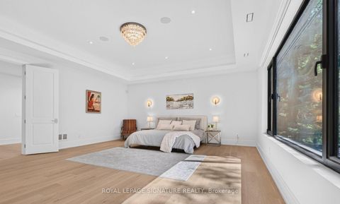 Photo 19 at 257 Lawrence Avenue E, York Mills, Toronto