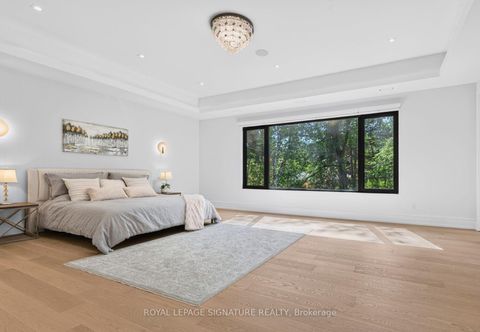 Photo 20 at 257 Lawrence Avenue E, York Mills, Toronto