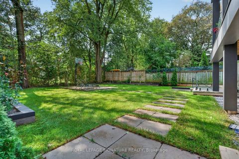 Photo 40 at 257 Lawrence Avenue E, York Mills, Toronto
